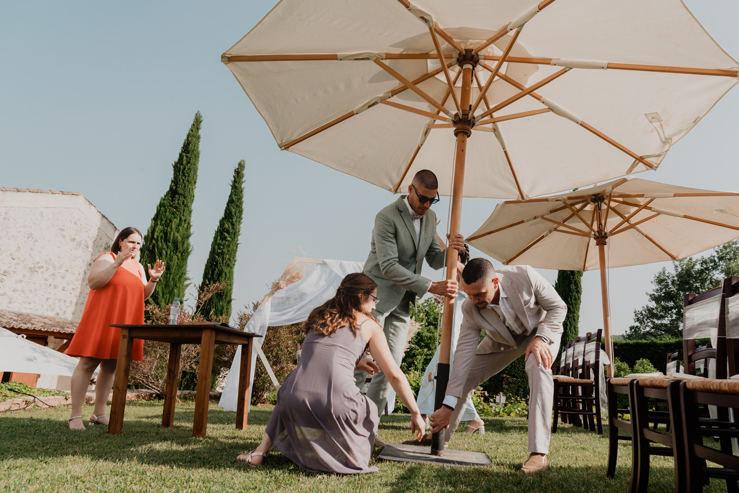 Cérémonie laïque lors d’un reportage photo mariage en Provence